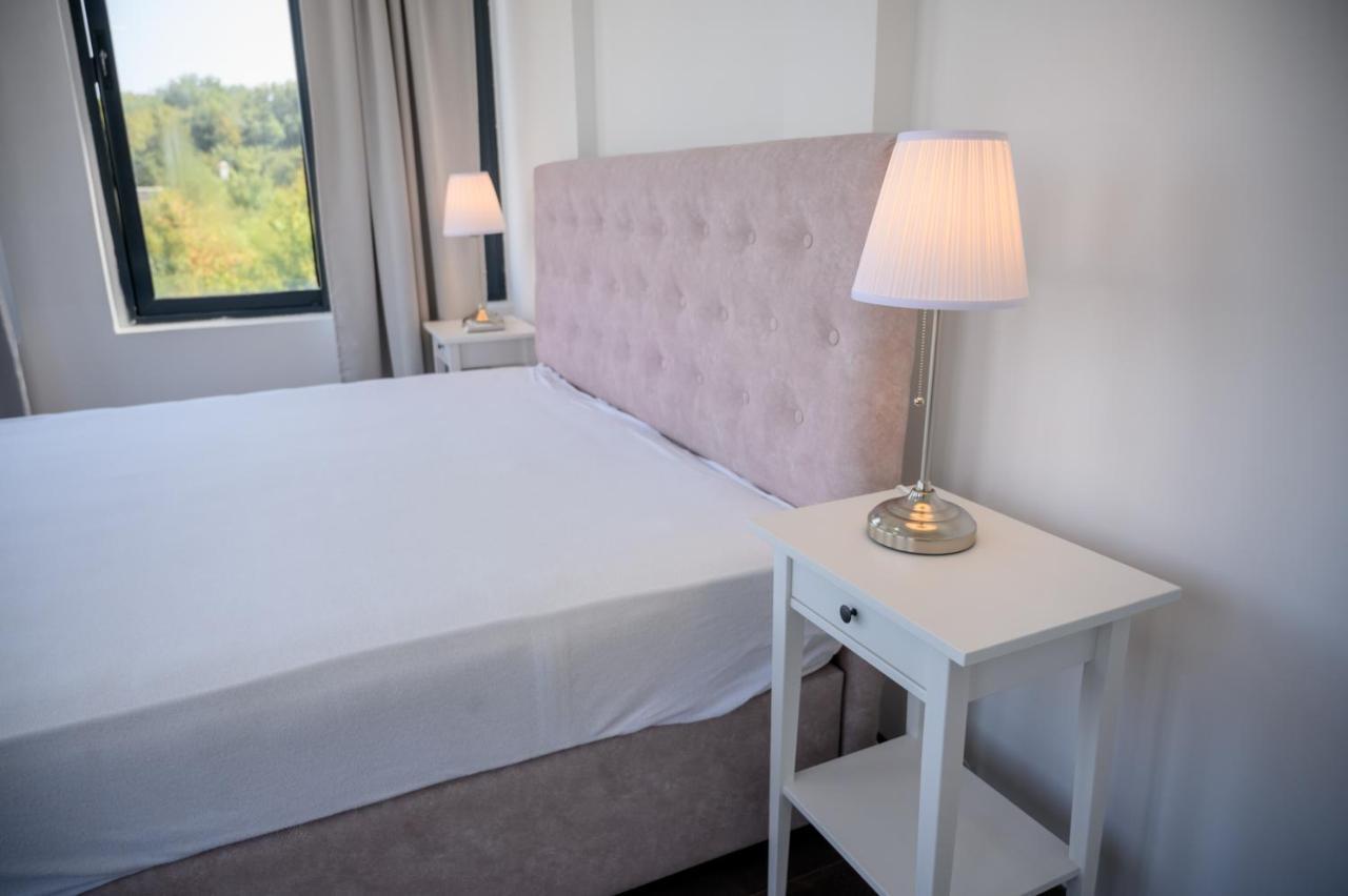 Luxury Scandinavian Улцин Екстериор снимка